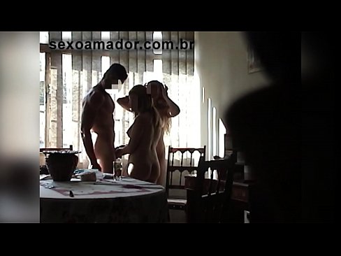 ❤️ Sex friends invite a giant man and a threesome with him ️ Anal video at us en-us.wassell.ru